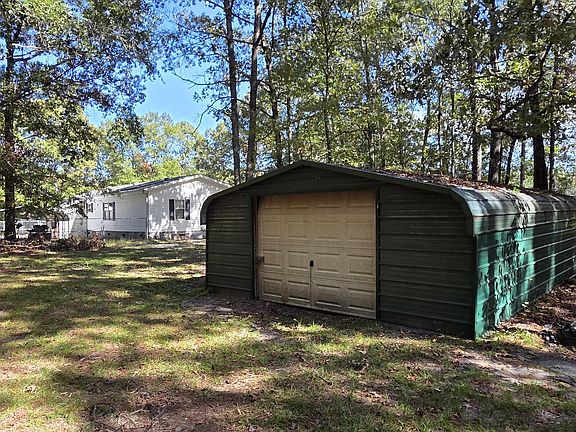 5th image of 1552 Winding Pond Rd