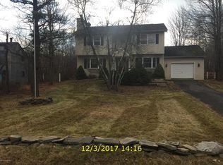 282 Clearview Dr, Long Pond, PA