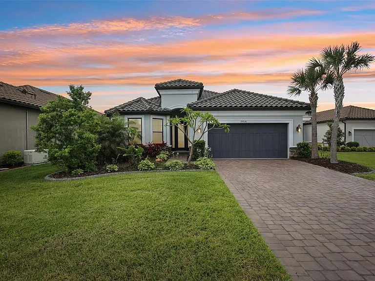 10834 Calluna Dr — Photo 1