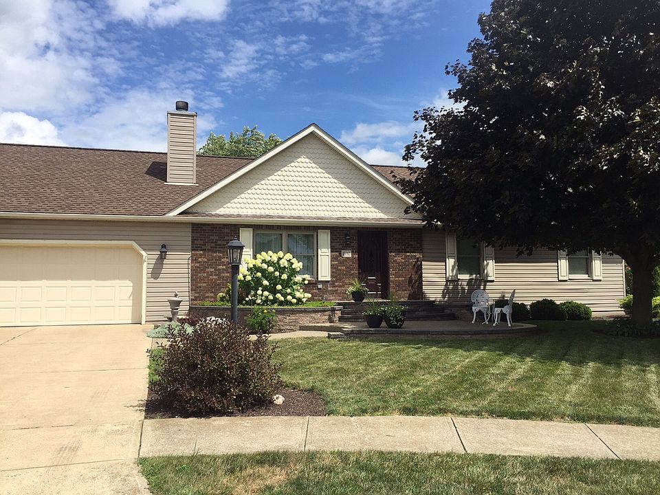1st image of 1590 Paul Revere Dr