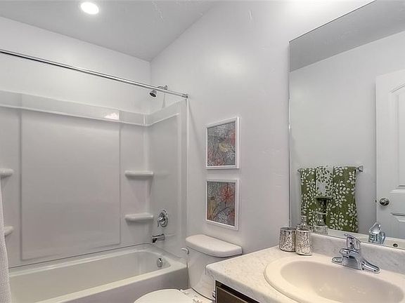 3rd image of 5161 W Brioso Ct