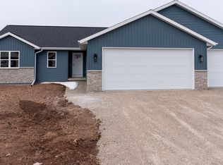 N9243 Anton St, Appleton, WI 54915