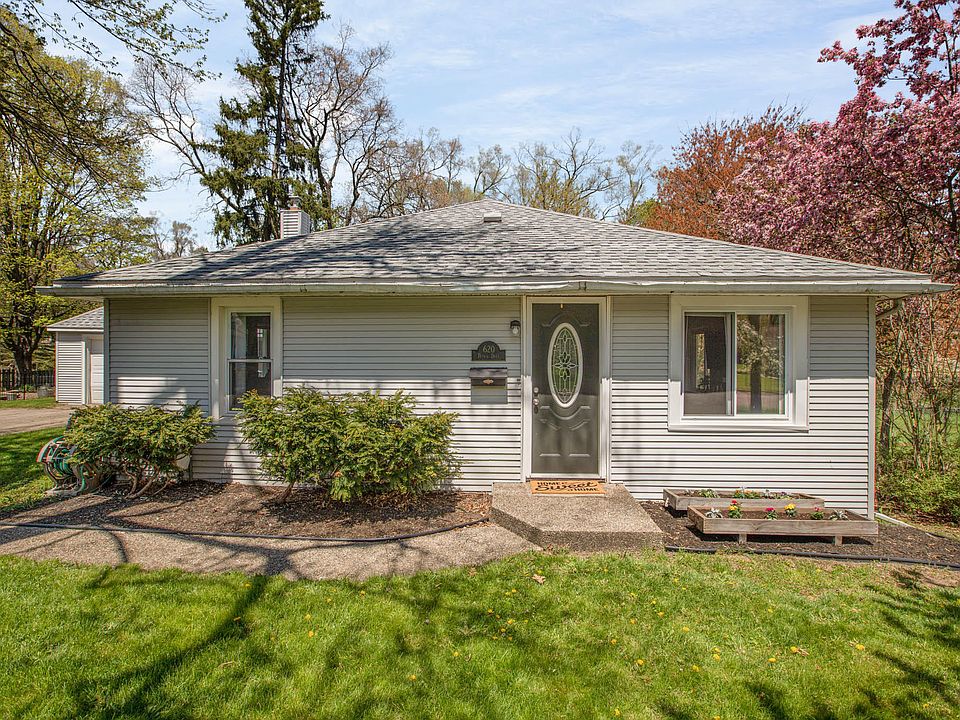 1st image of 620 Denway Dr
