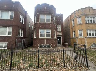 8240 S Clyde Ave, Chicago, IL 60617