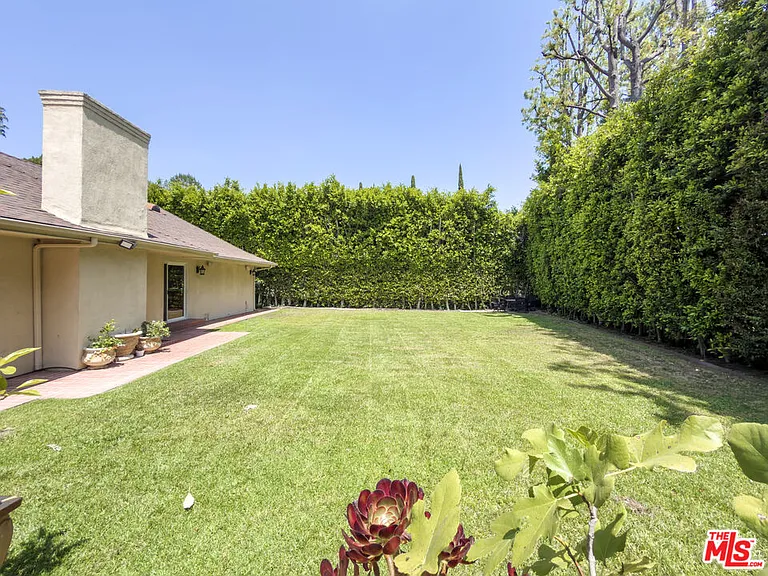 1094 Garden Ln — Photo 57