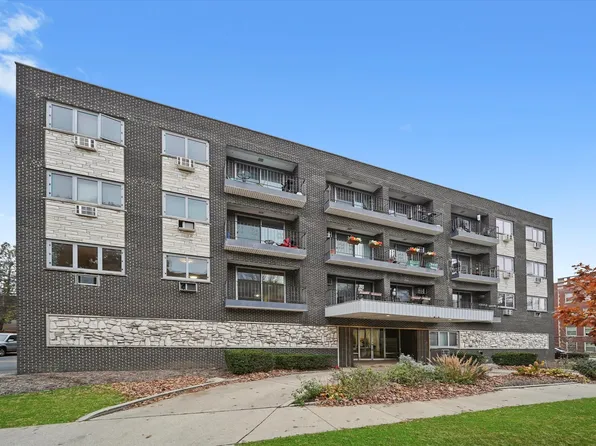 401 S Grove Ave APT 1A, Oak Park, IL 60302
