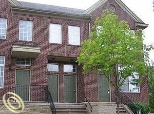 1438 Crimson Way #1, Walled Lake, MI 48390