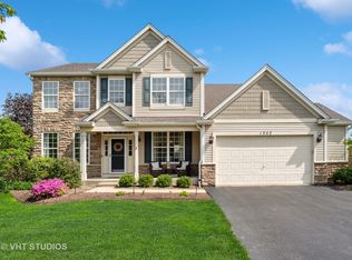 1343 McDole Dr, Sugar Grove, IL 60554