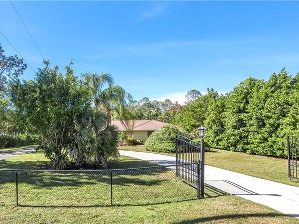3241 68th ST SW, NAPLES, FL 34105