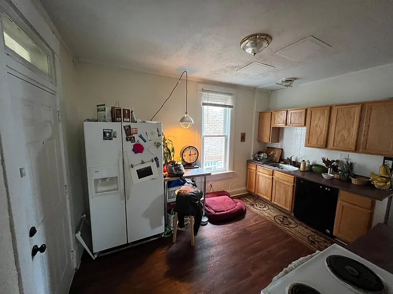 178 E Patterson Ave — Photo 11