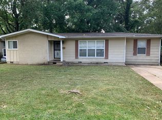 3025 Oak Forest Dr, Jackson, MS 39212