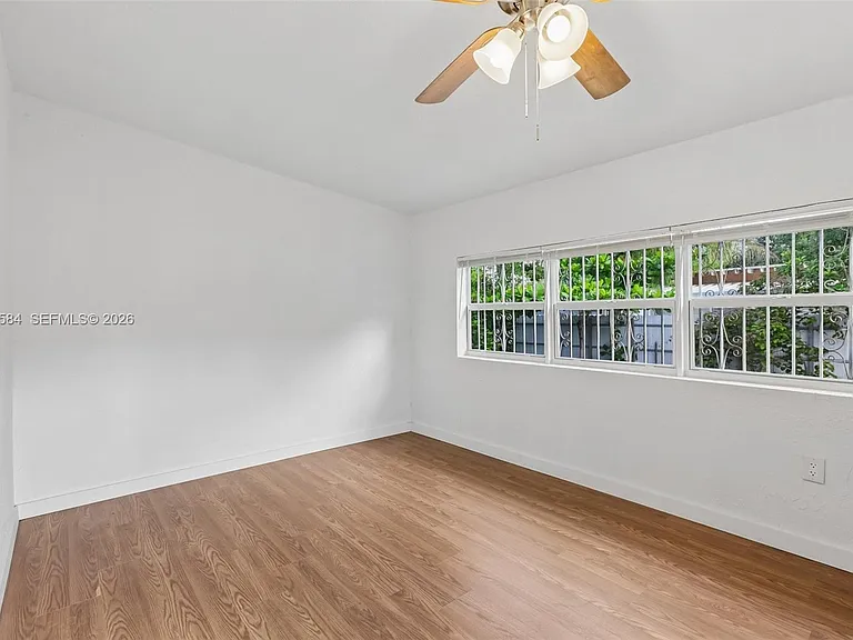 1045 NW 115th St — Photo 27