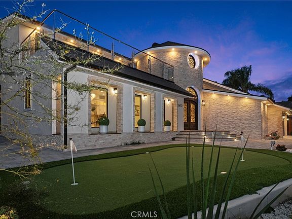5th image of 16572 Carousel Ln