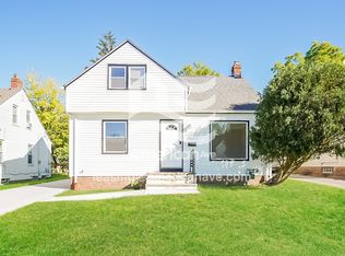 19225 Stockton Ave, Maple Heights, OH 44137