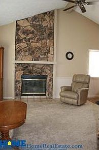 3rd image of 5311 S 32nd St