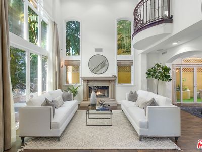1540 S Bentley Ave APT 101, Los Angeles, CA, 90025