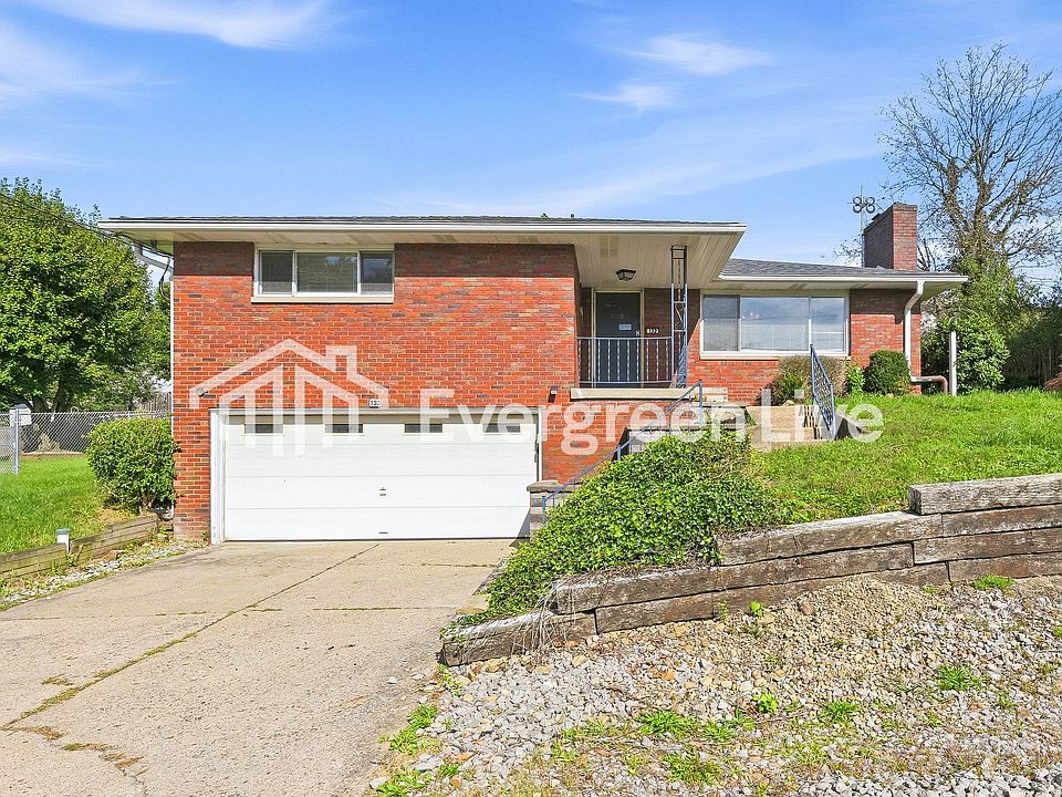 1st image of 132 Autumn Dr