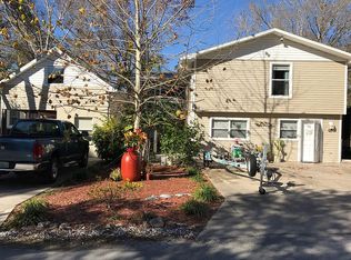 6337 Theodan St, Weeki Wachee, FL 34607