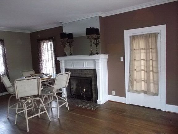 2nd image of 2501 Grandview Ave