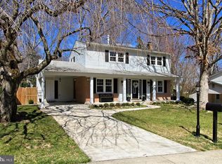 6814 Reynard Dr, Springfield, VA 22152