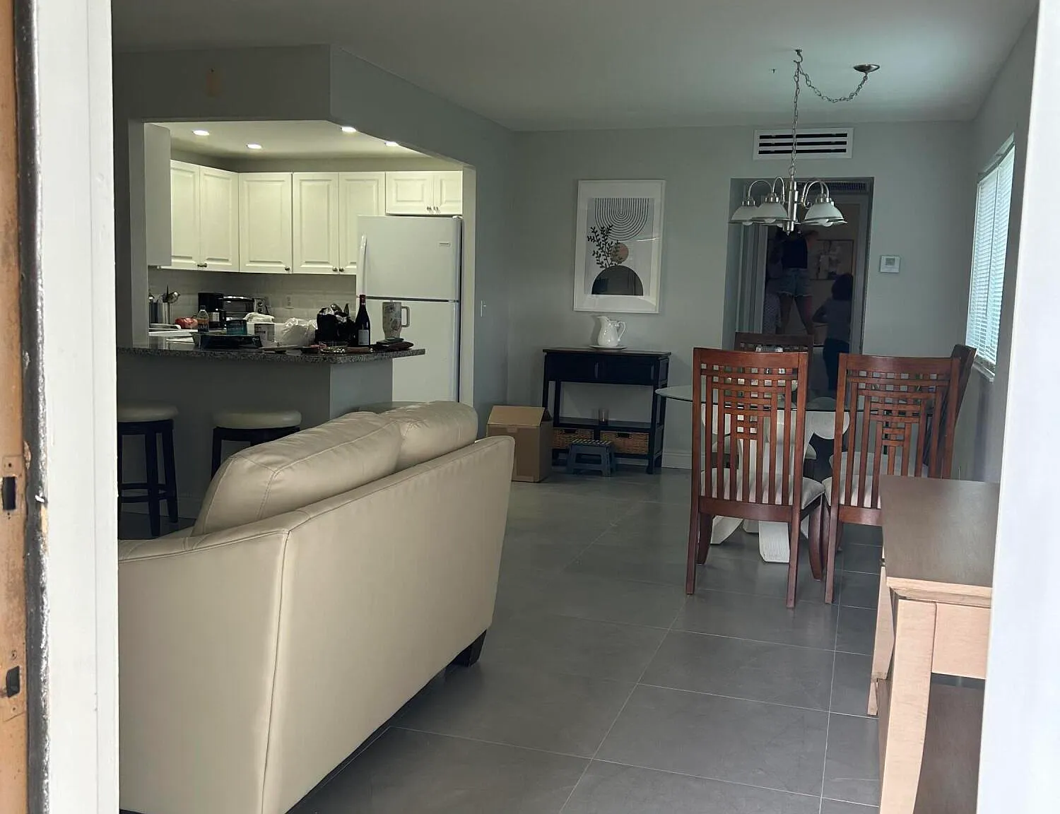 1 bed, 1.5 bath, 720 sqft, $1,800 — Photo 4