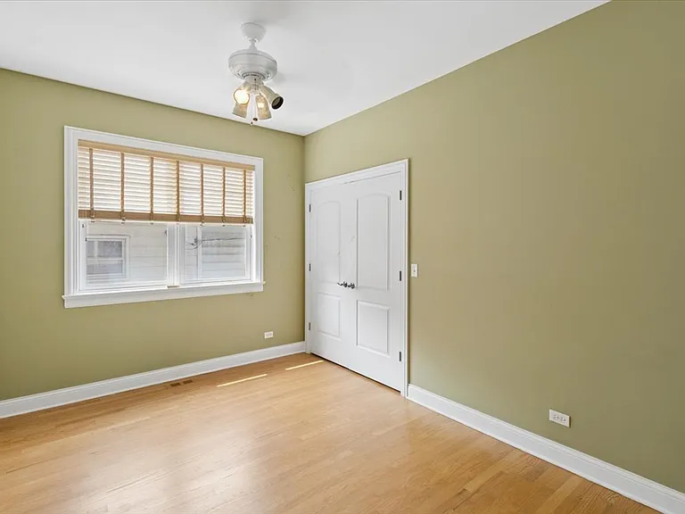 7246 N Oakley Ave #1S — Photo 6