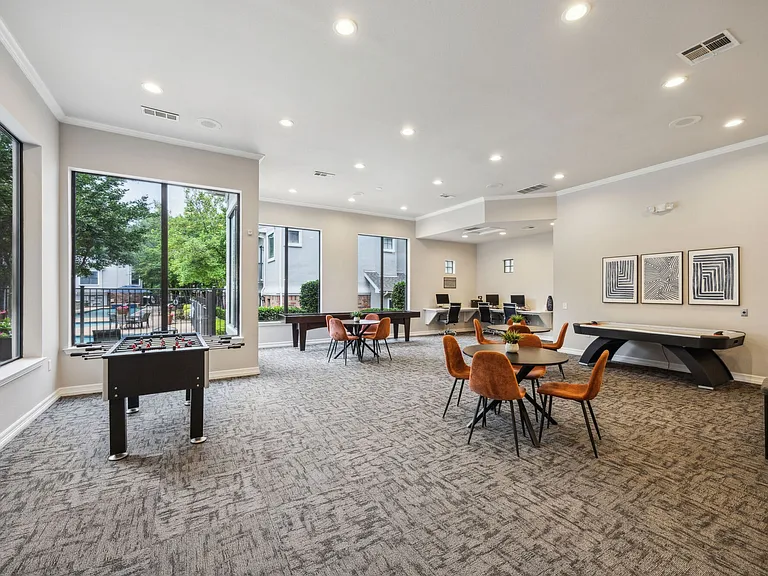 The Parker — Photo 11