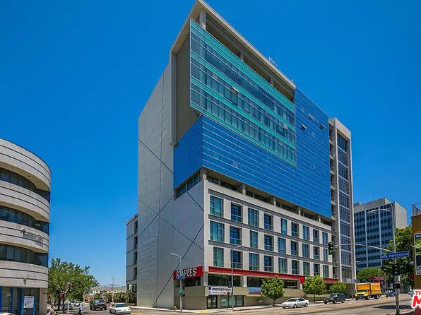 3223 W 6th St Unit 808, Los Angeles, CA 90020