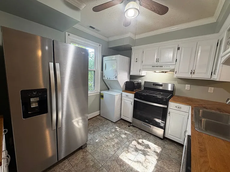 1627 Mason Ln — Photo 9