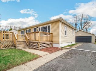 304 Church St, Crown Point, IN 46307