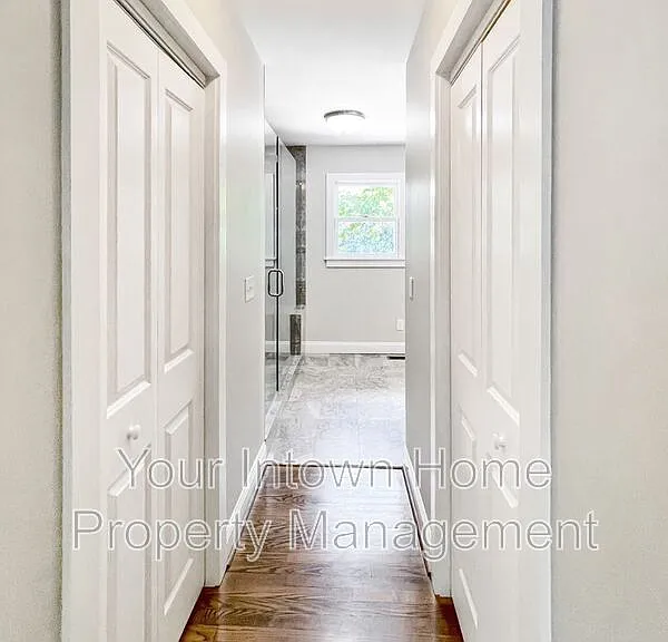 2695 Sharondale Dr NE — Photo 23