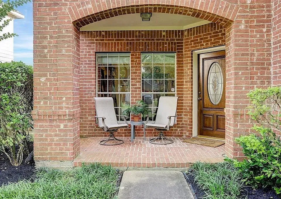 635 Presley Way