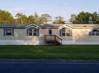 164 Kuhenbeaker Rd, Blakeslee, PA 18610
