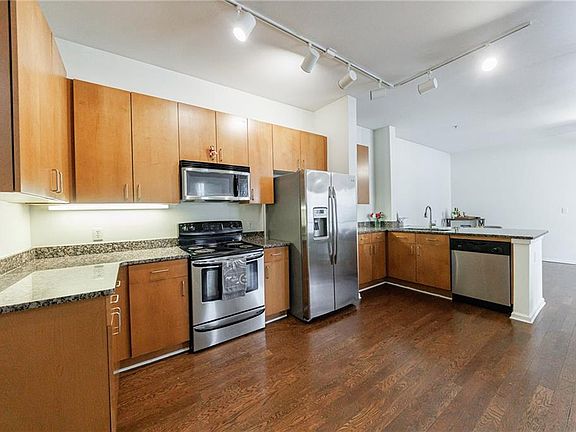 4th image of 5300 Peachtree Rd Unit 1209