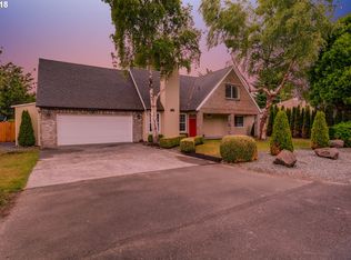 90167 Hawkins Rd, Warrenton, OR 97146