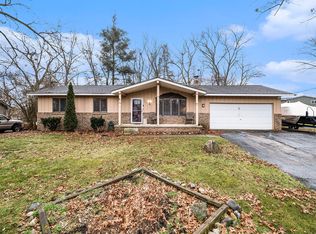 9987 Sedlock Ave, White Lake, MI
