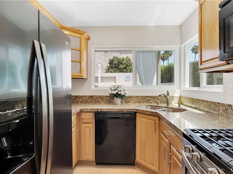 33782 Diana Dr — Photo 13
