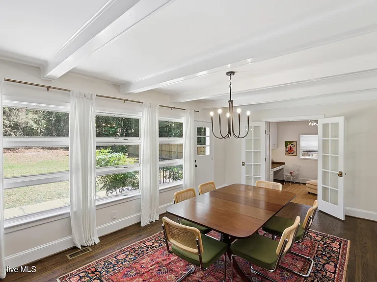 105 Bunn Ave — Photo 9