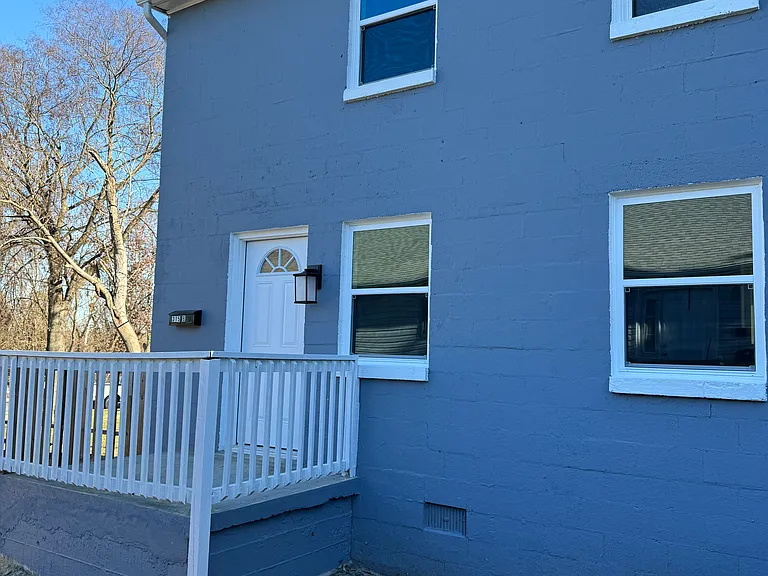 315 Palmer St #B — Photo 2