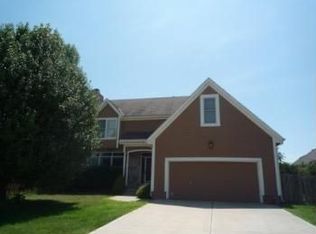 2225 SE King St, Lees Summit, MO 64063