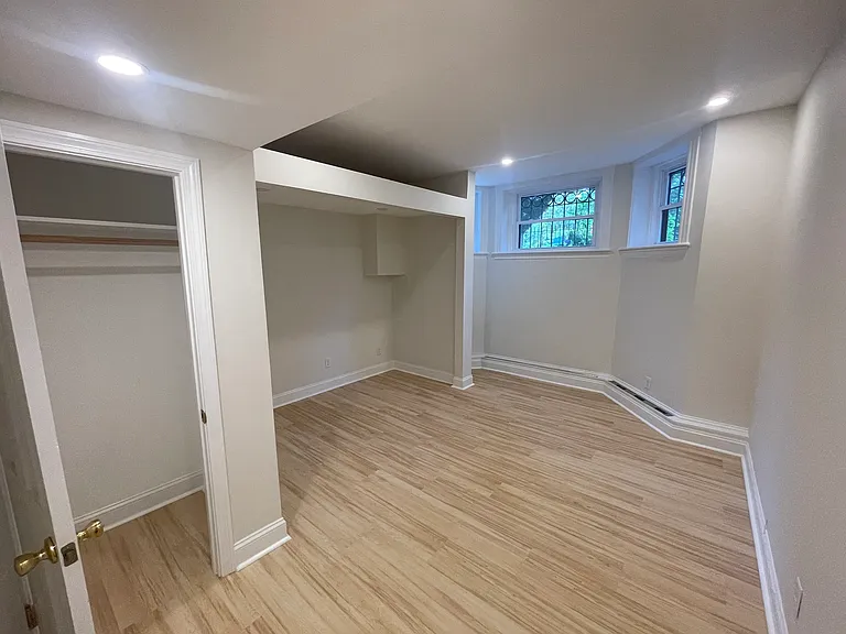 137 Peterborough St #34 — Photo 9