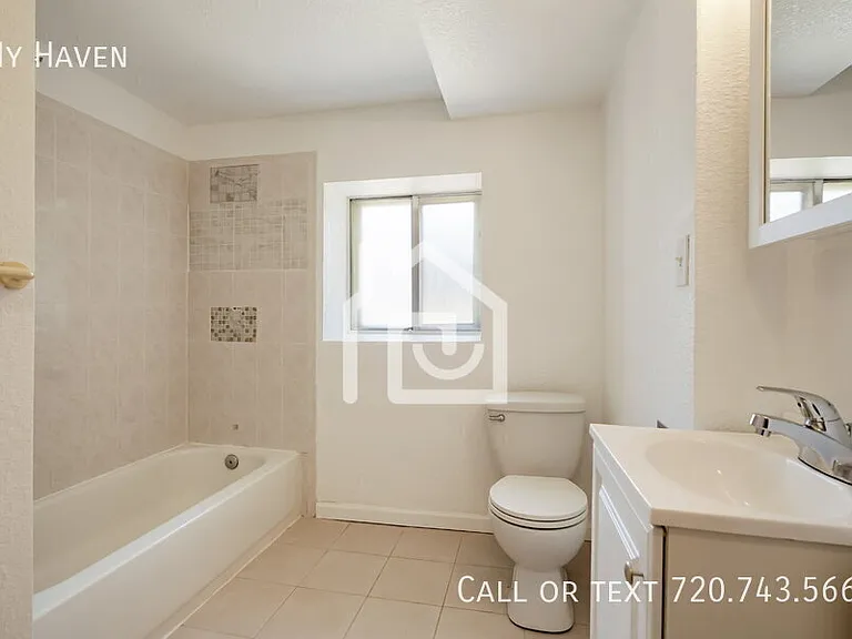 17898 E Mexico Dr — Photo 17