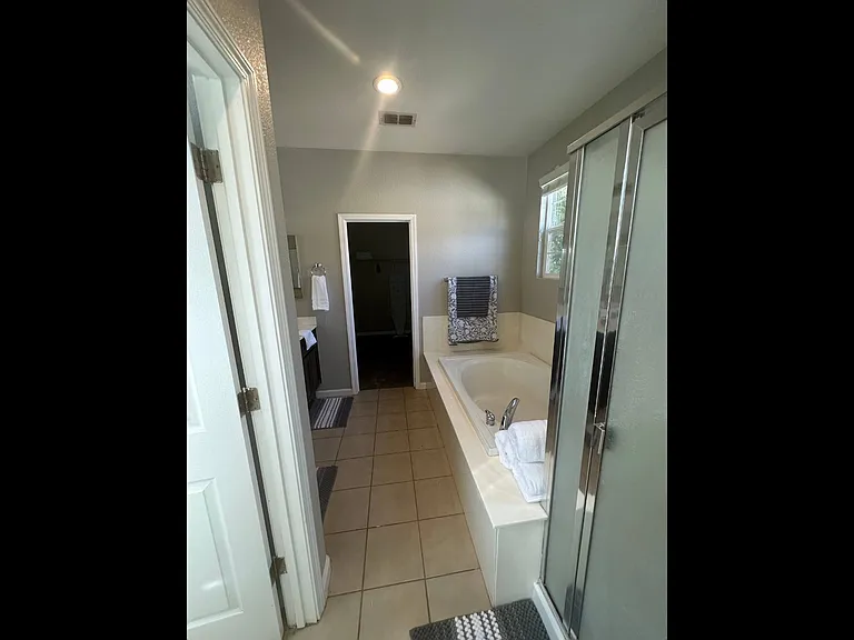1360 Andleman Ct — Photo 29
