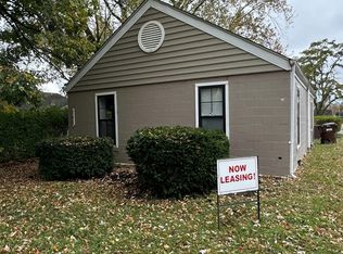 251 E Parkway Dr, Hagerstown, IN 47346