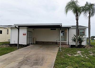 2nd image of 2119 Pier Dr