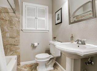 6705 Robin Rd, Dallas, TX 75209