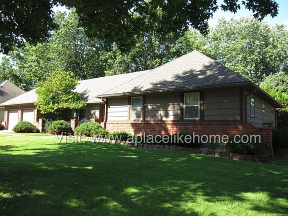 2nd image of 10424 England Dr