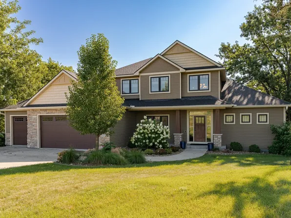 920 Woodlands Ln SE, Oronoco, MN 55960