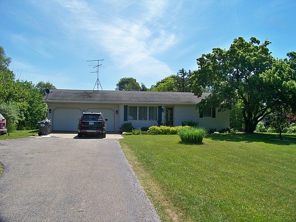 5th image of 13733 W Brookwood
