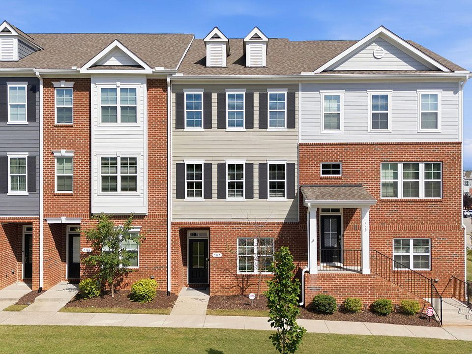 1st image of 507 Gateway Townes Blvd